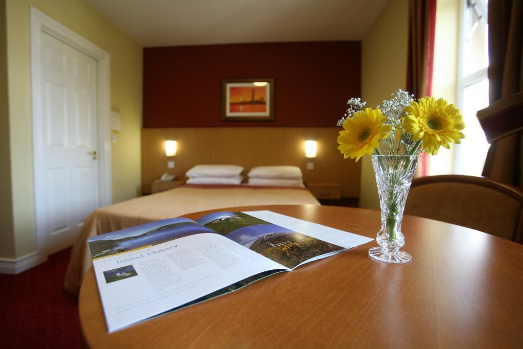 Ballyliffin Hotel Exterior foto